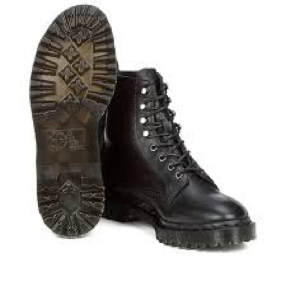 DR. MARTENS HADLEY ALL BLACK 8-Tie PEBBLED LEATHER BOOTS Men’s NWOB - Picture 3 of 13